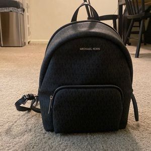 Michael kors book bag